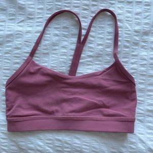lululemon flowy-y sports bra pink size 4